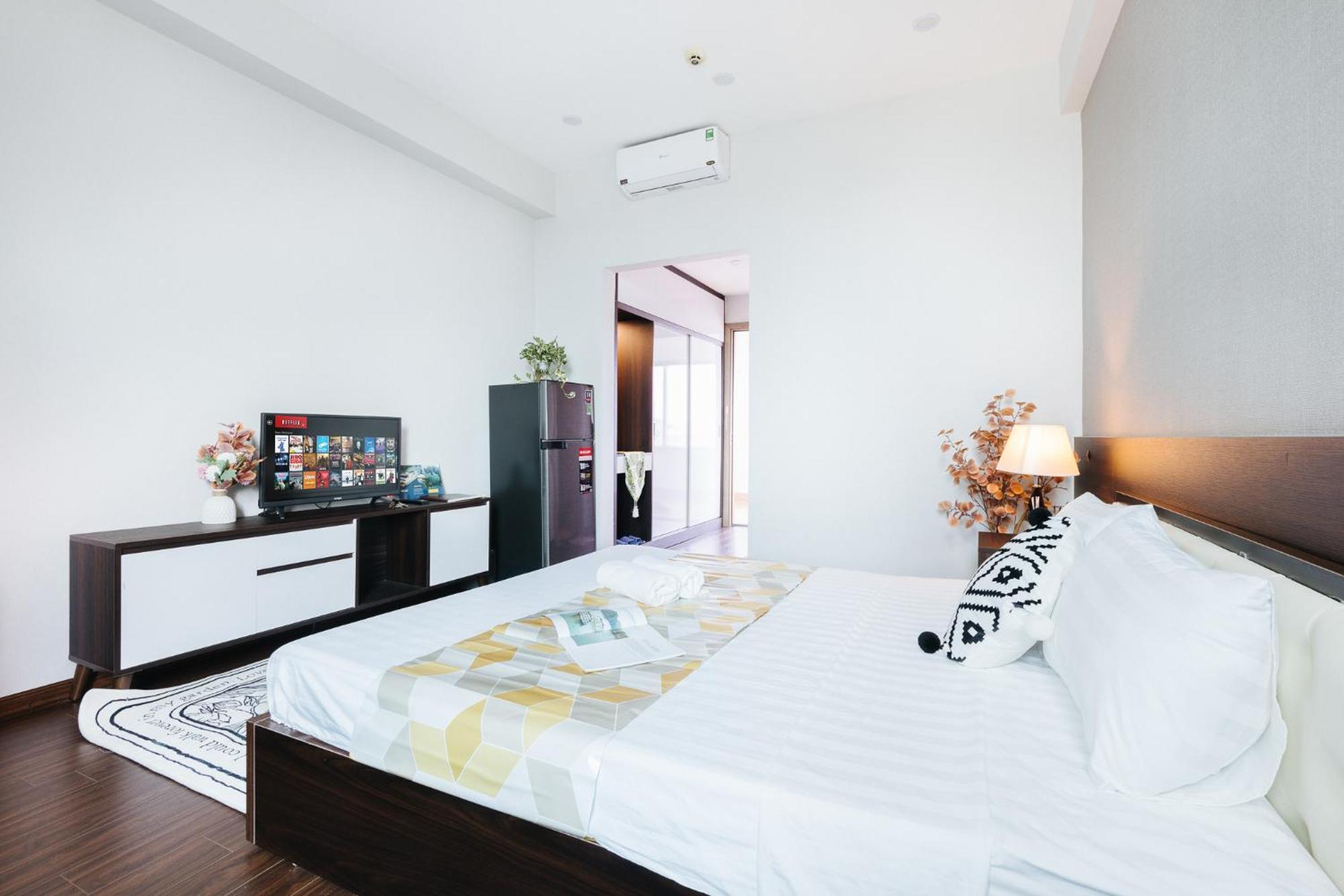 Ivy Hotel & Apartment - Stay 24H Hanoi Exteriör bild