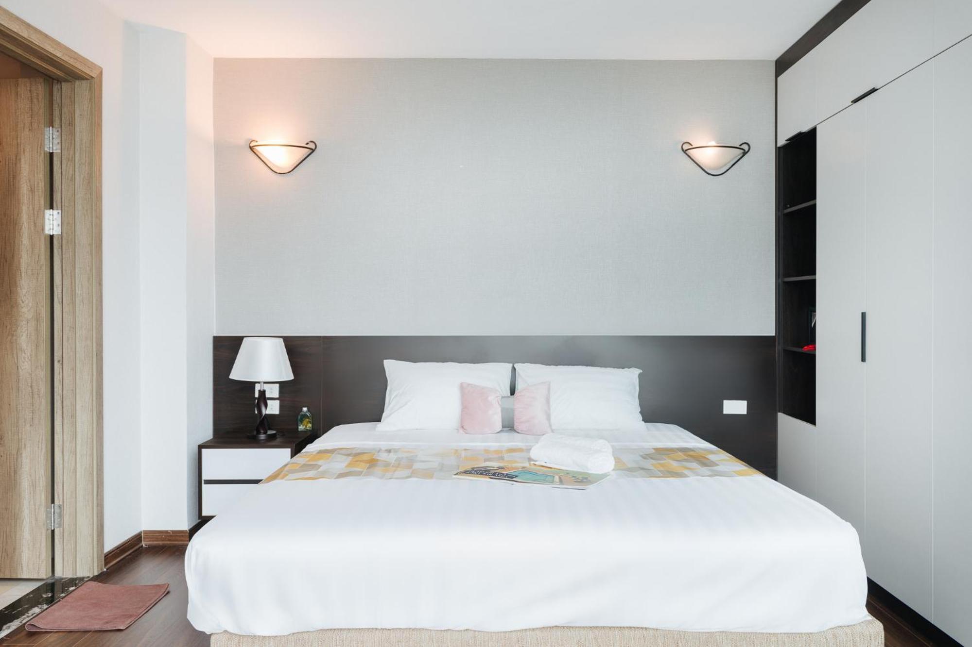 Ivy Hotel & Apartment - Stay 24H Hanoi Exteriör bild