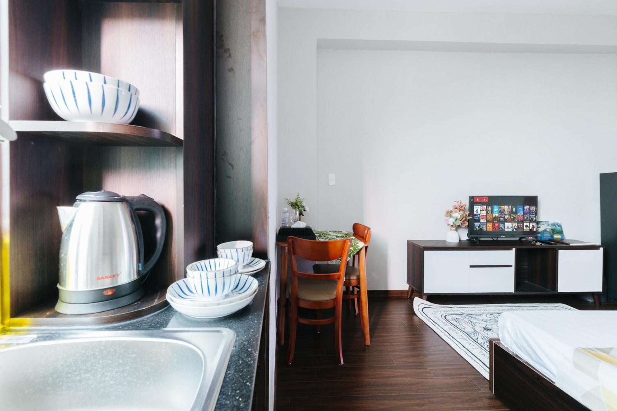 Ivy Hotel & Apartment - Stay 24H Hanoi Exteriör bild
